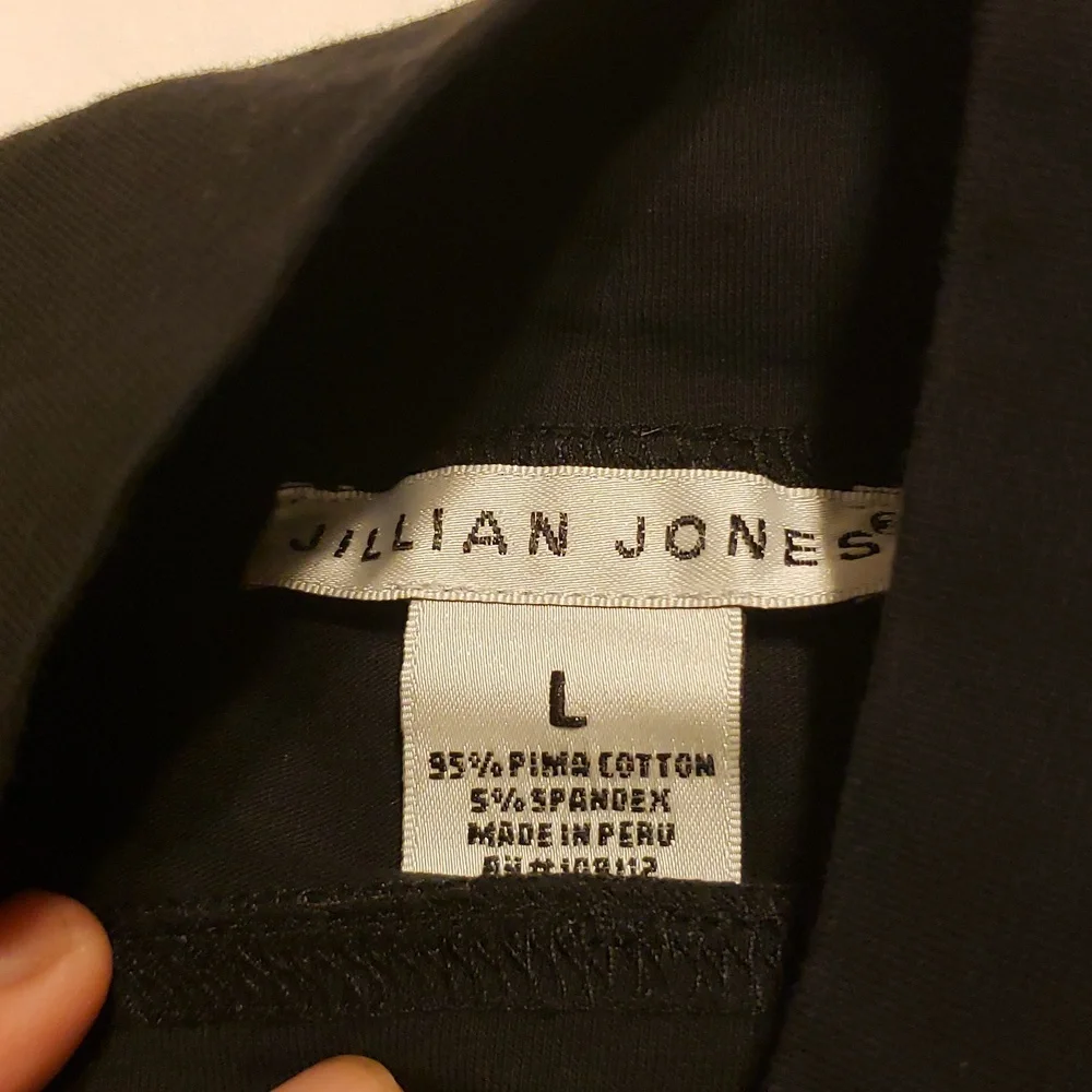 Julian Jones lg turtle neck - Picture 3 of 3
